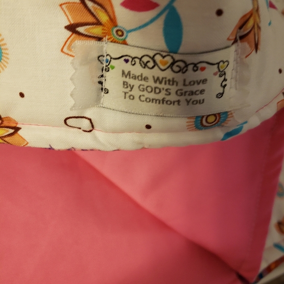 Hand-made Lap Quilt or for Baby, Toddler or Small Child - Picture 6 of 8